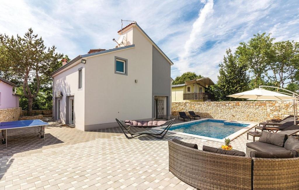 Holiday Home Ivan Peroj Exterior photo